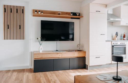 Edelsberg Apartment | Kleeoase - Modernes Apartment - Infrarotsauna - Terrasse - Garten