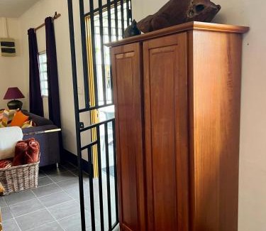 Paramaribo House | Klein-kronenburg Bakkershuisje