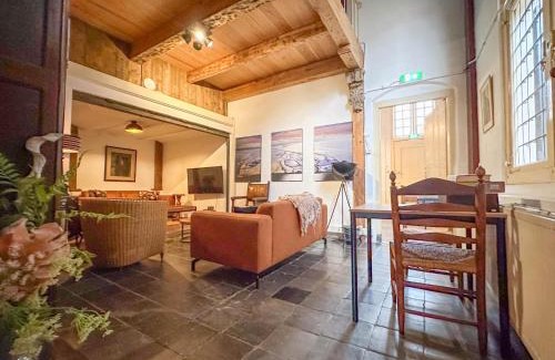 Enkhuizen House | Klein Weeshuis