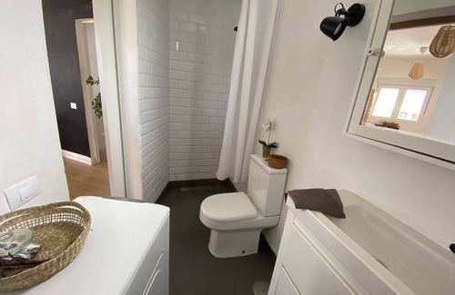 Arucas Apartment | Knee Turn