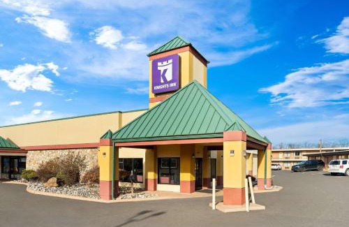 North Wales Hotel | Knights Inn Montgomeryville