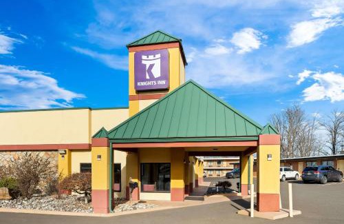 North Wales Hotel | Knights Inn Montgomeryville