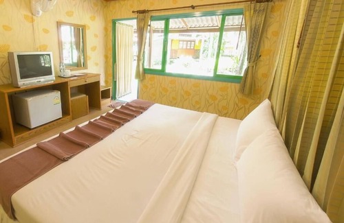 Ko Kood Hotel | Ko Kut Ao Phrao Beach Resort