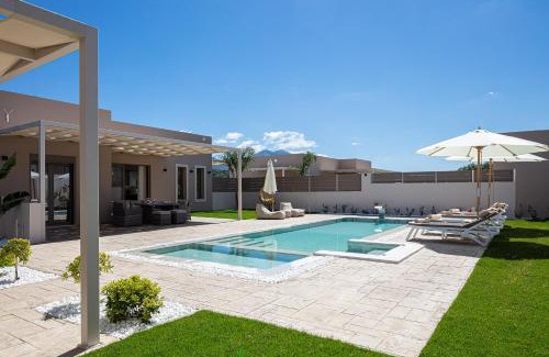 Perama Villa | Koin Villa Sunset, With Heated Pool & Whirlpool, By ThinkVilla