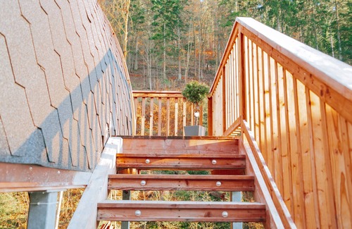 Wilhelmsthal Apartment | Komfortables Chalet für bis zu Drei Personen mit Terrasse