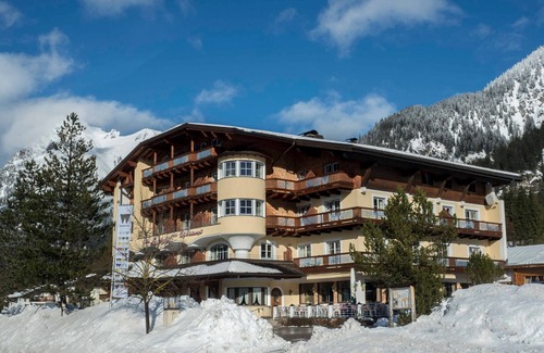 Graen House | Komfortzimmer Waldrand - Hotel Lumberger Hof