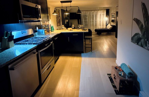 Pocono Lake Ski Chalet | Kona Cove Poconos is the perfect destination for romantic getaway.