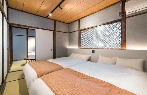 Minato House | KONJAKUSO Osaka Bentencho "HIKARIYUYA" Projection M apping SPA