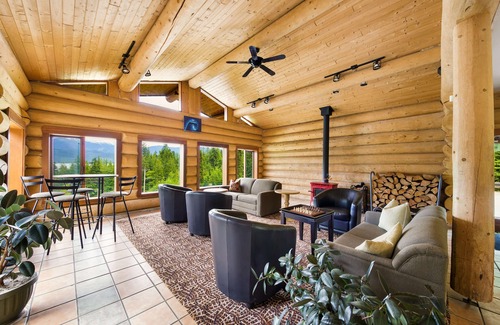 Balfour Hotel | Kootenay Lakeview Resort, BW Signature Collection