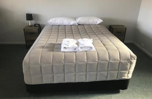 Kootingal Hotel | Kootingal Landview Motel