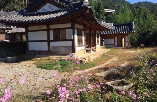 Boseong House | Korean Traditional House - Chungnokdang