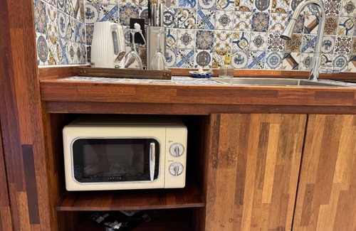 Downtown Villa | Korea’s Jeju Island villa – private pool, jacuzzi, and lush tropical charm