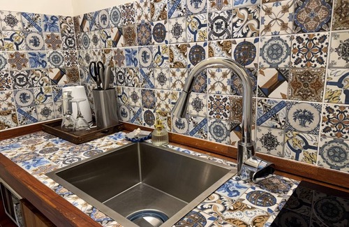 Downtown Villa | Korea’s Jeju Island villa – private pool, jacuzzi, and lush tropical charm