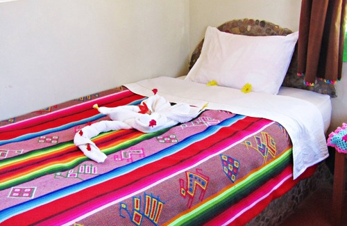 Luquina Chico Bed & Breakfast | KORI TIKA LODGE - luquina chico