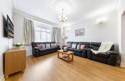 Hendon House | Kosher House - Hendon - London