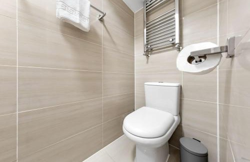 Hendon House | Kosher House - Hendon - London