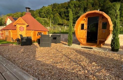 Voissant Cabin | Kota COSY TRIP