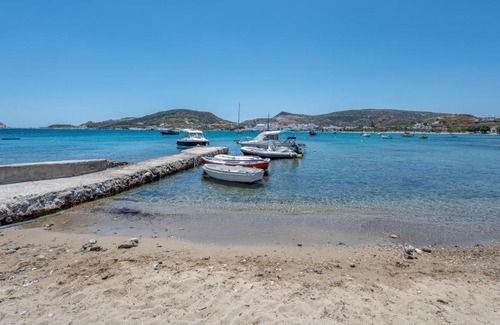 Apollonia House | Koufiakas boathouse