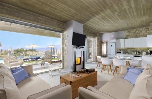 Kamilari Villa | Kouros Villa