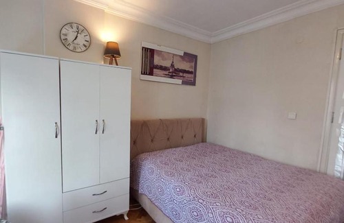 Kozyatagi House | Kozyatagi, Kadıköy & Shared Apartment & Private Double Bedroom & Bathroom, Kitchen Shared