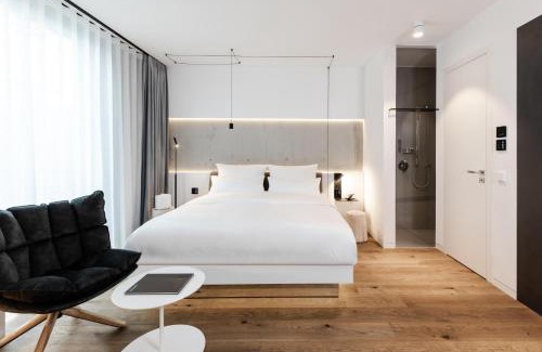 Charlottenburg Hotel | KPM Hotel & Residences Berlin, a Member of Design Hotels