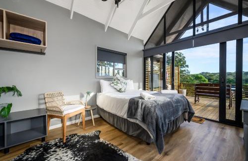 Port Elizabeth Cabin | Kragga Kamma Game Park