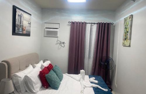 Talon Dos Apartment | Kral Suite in Las Piñas