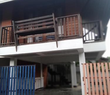 Pai House | Krapow House