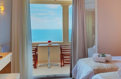 Katavolos House | Krouzeri Beach Apartments