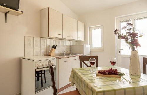 Metajna Apartment | Krste perfect accommodation with a beautiful view