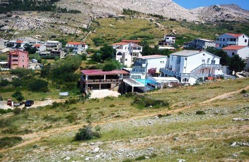 Metajna Bed & Breakfast | Kuća Pećine