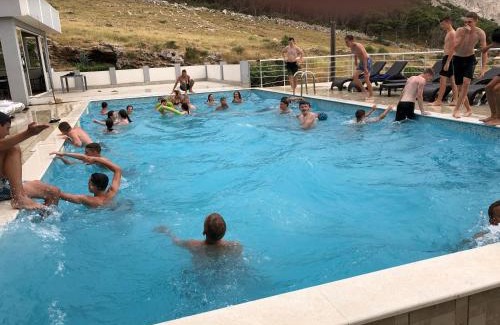Metajna Bed & Breakfast | Kuća Pećine