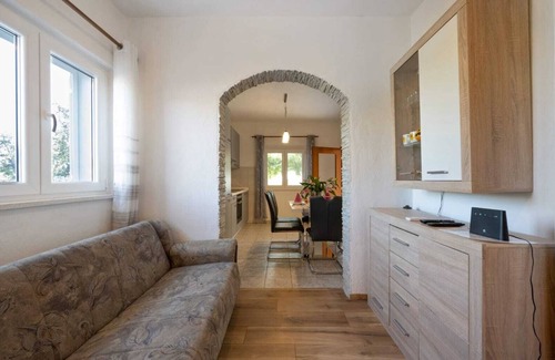Unesic House | Kuća za odmor Neva