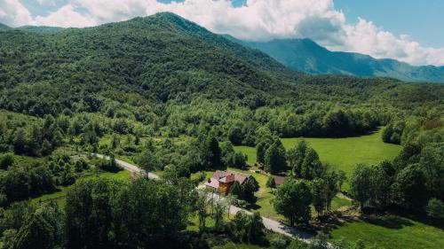 Lovinac Apartment | Kuća za odmor Roko