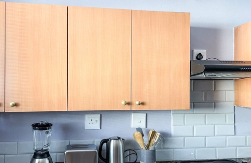 Sandown Apartment | Kuboid Homes - Executive 2-bed, 2-bath Apartment With Backup Power in Sandton