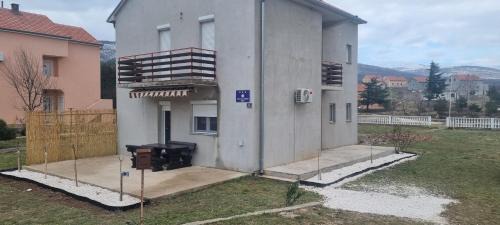 Golubic House | Kuca za odmor Jozic