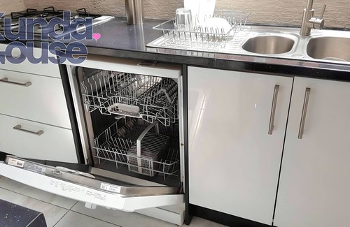 Selly Oak House | Kunda House Bournbrook