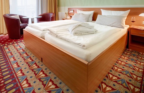 Bad Windsheim Hotel | Kurhotel Pyramide