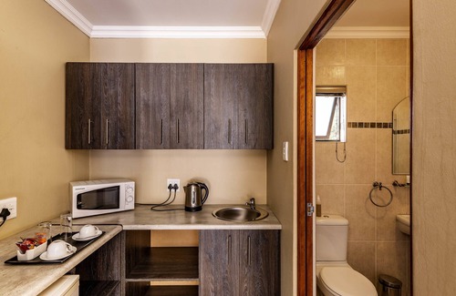 Ga-Segonyana Hotel | Kuruman Inn by Country Hotels