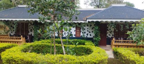 Kaimane Cabin | Kuruva Castle Cottages - Experience Nature & Wildlife