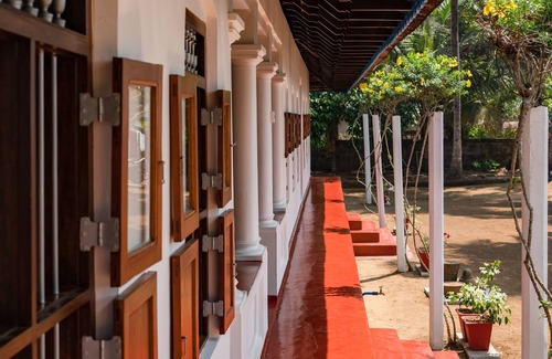 Kulanada House | Kuttanad Kayak Club- Riverside Heritage Homestay In Alleppey Backwater village