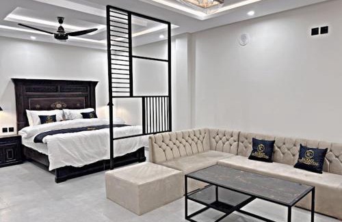 Kalam Hotel | Kuwait Continental Hotel Bahrain by Khan Familia Travels