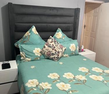 Grahamstown House | KwaBangisa