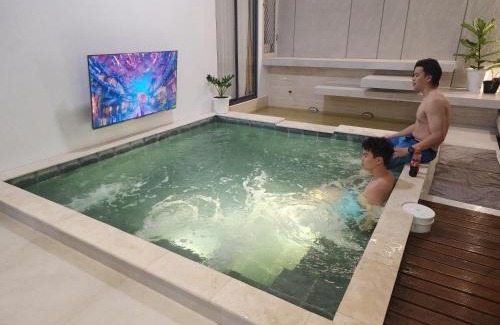 Padalarang House | Kyoto House - KBP with Onsen style pool, Warm water, Near Parahyangan Golf