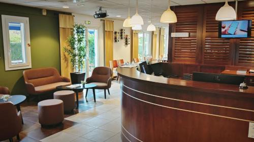 Arveyres Hotel | Kyriad Libourne Saint Emilion