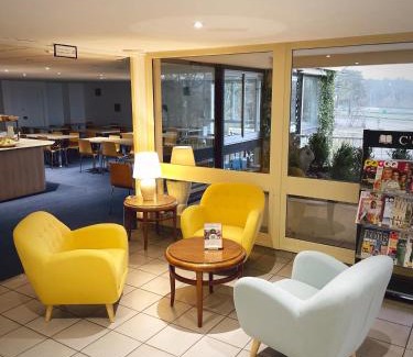 Nemours Hotel | Kyriad Nemours