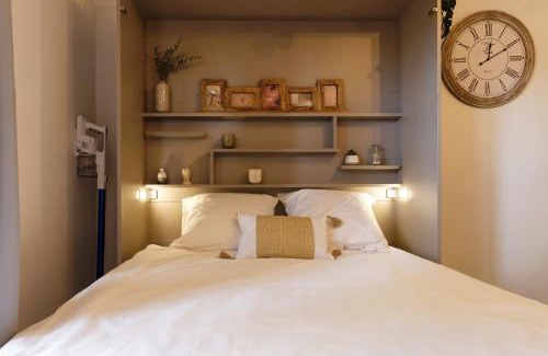 Alco Apartment | L'écrin, Studio Cosy, MBS, Wifi, Parking, Clim