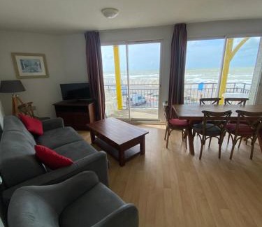 Cayeux-sur-Mer Apartment | L'élégance du Large