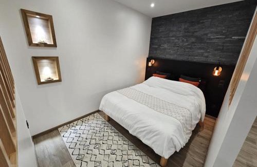 Tresserve Apartment | L'ÉTOILE AZ - vue lac - Sauna privé