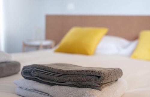 Etoile-sur-Rhone House | L'étoile d'Alice